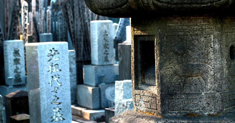 Temples et sanctuaires : se purifier avant d'entrer